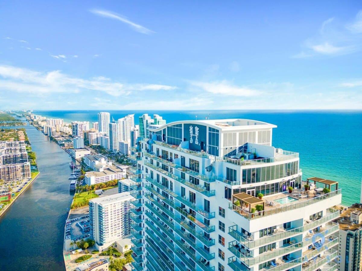 Coastal Relaxation - Parking Included - Amazing Pools Apartment Hollywood Exterior photo