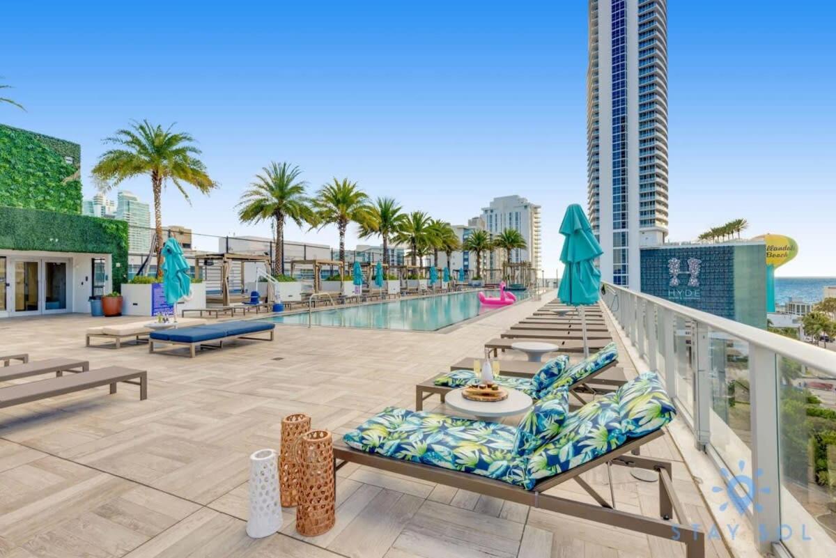 Coastal Relaxation - Parking Included - Amazing Pools Apartment Hollywood Exterior photo