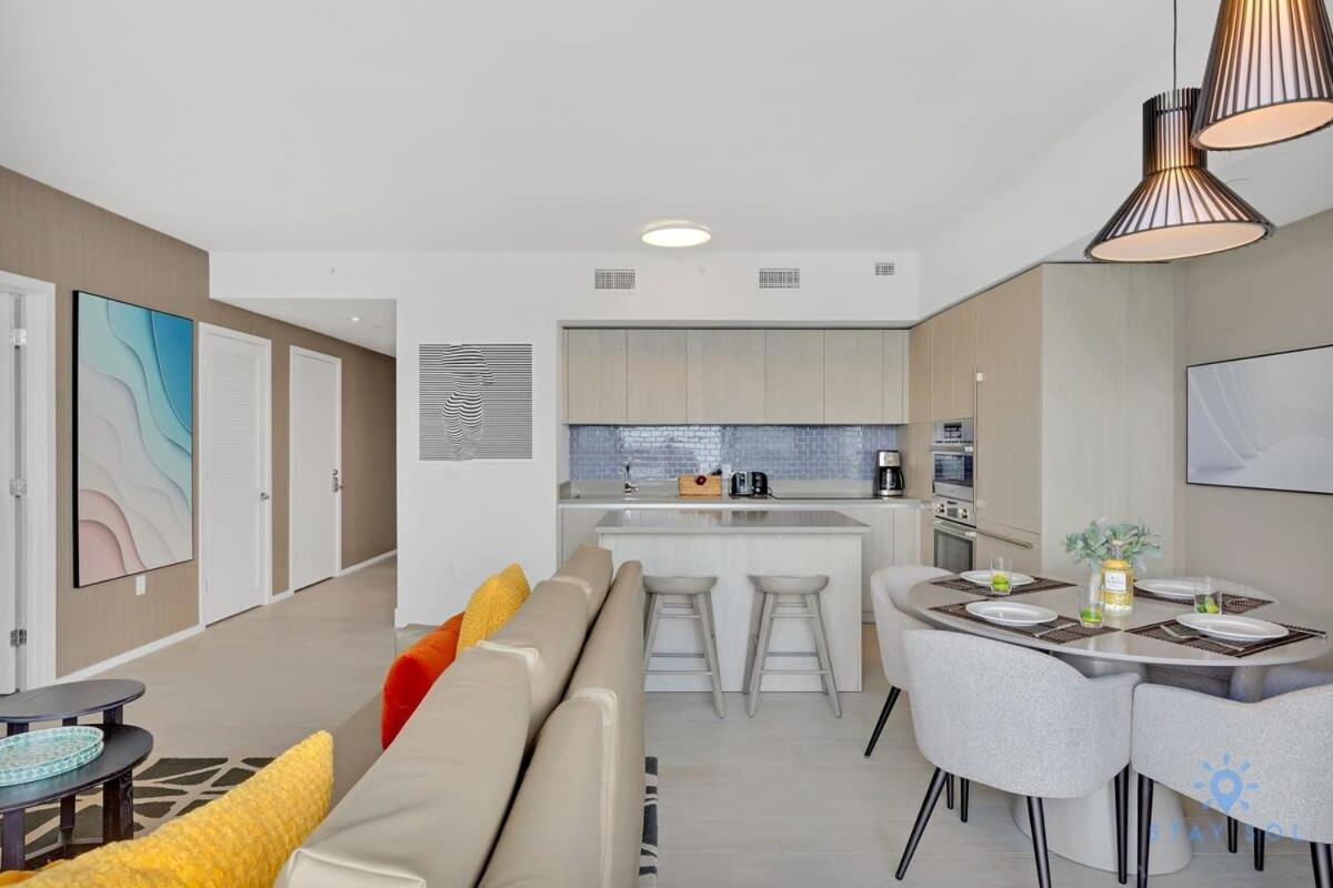 Coastal Relaxation - Parking Included - Amazing Pools Apartment Hollywood Exterior photo