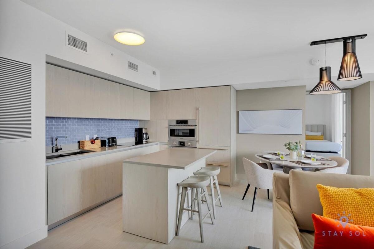 Coastal Relaxation - Parking Included - Amazing Pools Apartment Hollywood Exterior photo