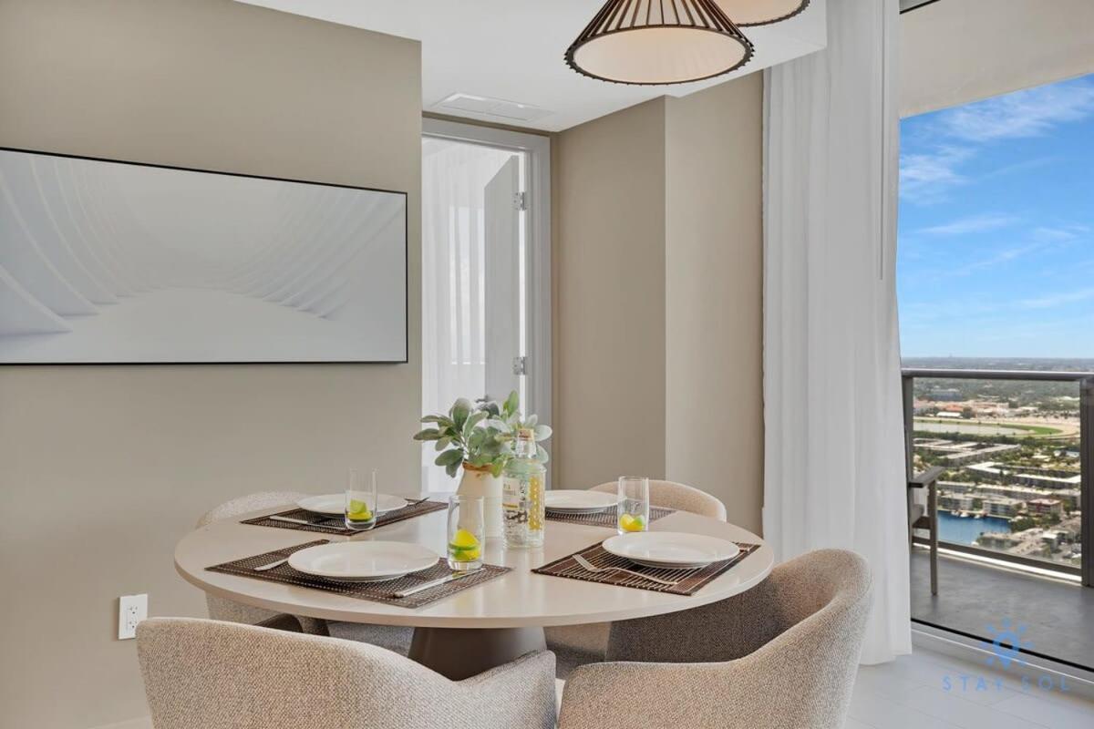 Coastal Relaxation - Parking Included - Amazing Pools Apartment Hollywood Exterior photo