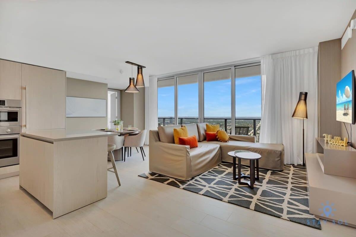 Coastal Relaxation - Parking Included - Amazing Pools Apartment Hollywood Exterior photo